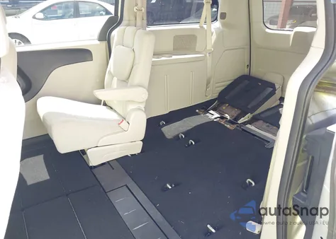 2012 Dodge Grand Caravan Sxt from USA, damaged, VIN 2C4RDGCG3CR241008